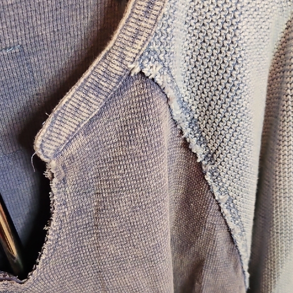 200 Oli & Hali Blue Long Sleeve Top - Picture 4 of 7